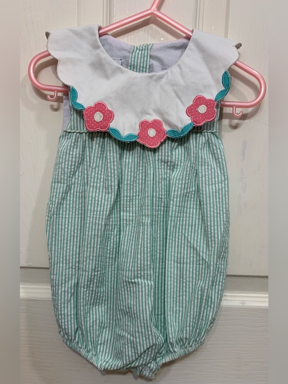 NWT Vintage Samara Mint Green Seersucker Bubble Infant Romper.              3764